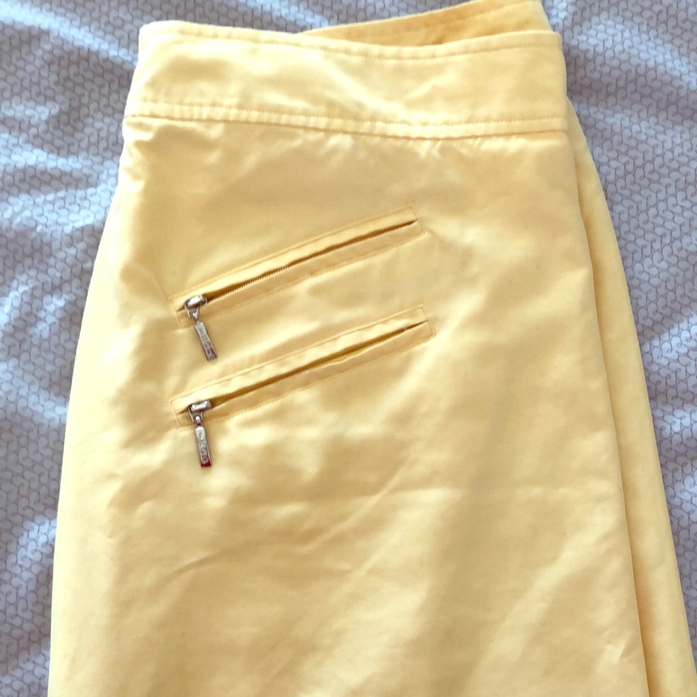 🌸🌸 Golf skirt- yellow Izod